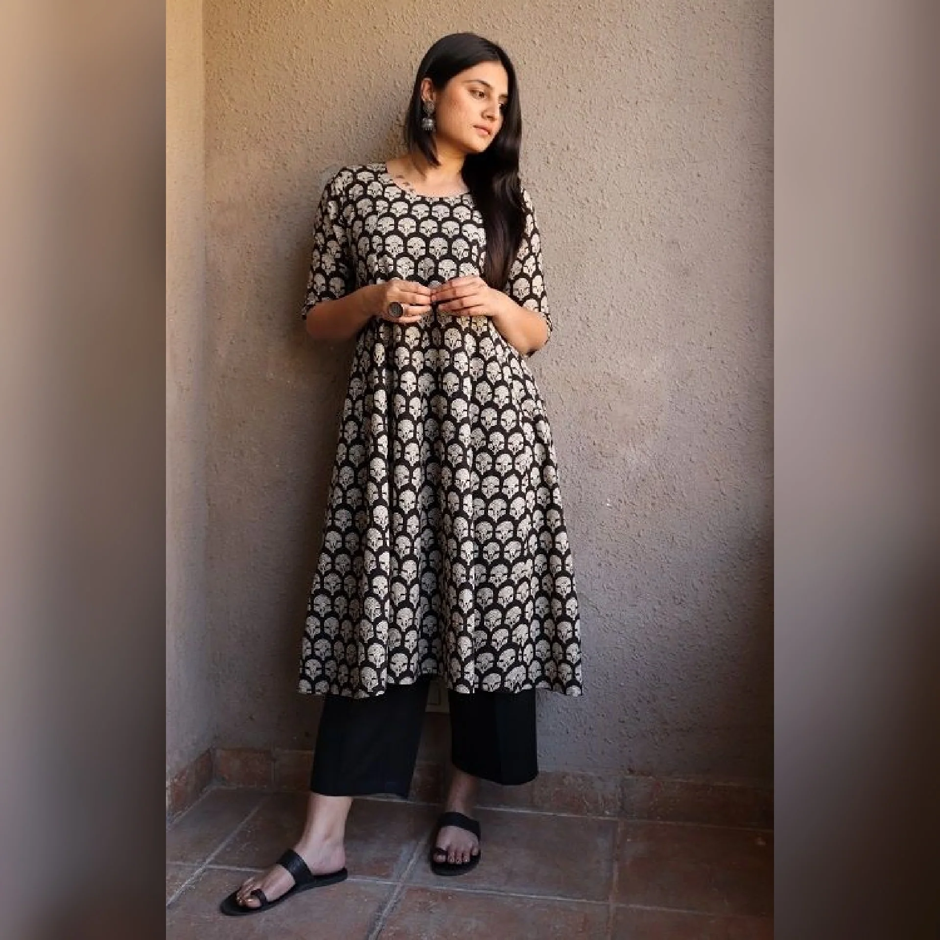 Sairaa Kalidaar Kurta